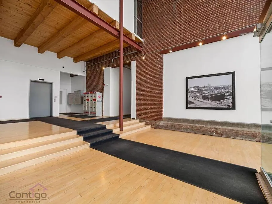 شقة Urban Pop Loft, Near Ice District, Ug Parking إيدمونتون كندا